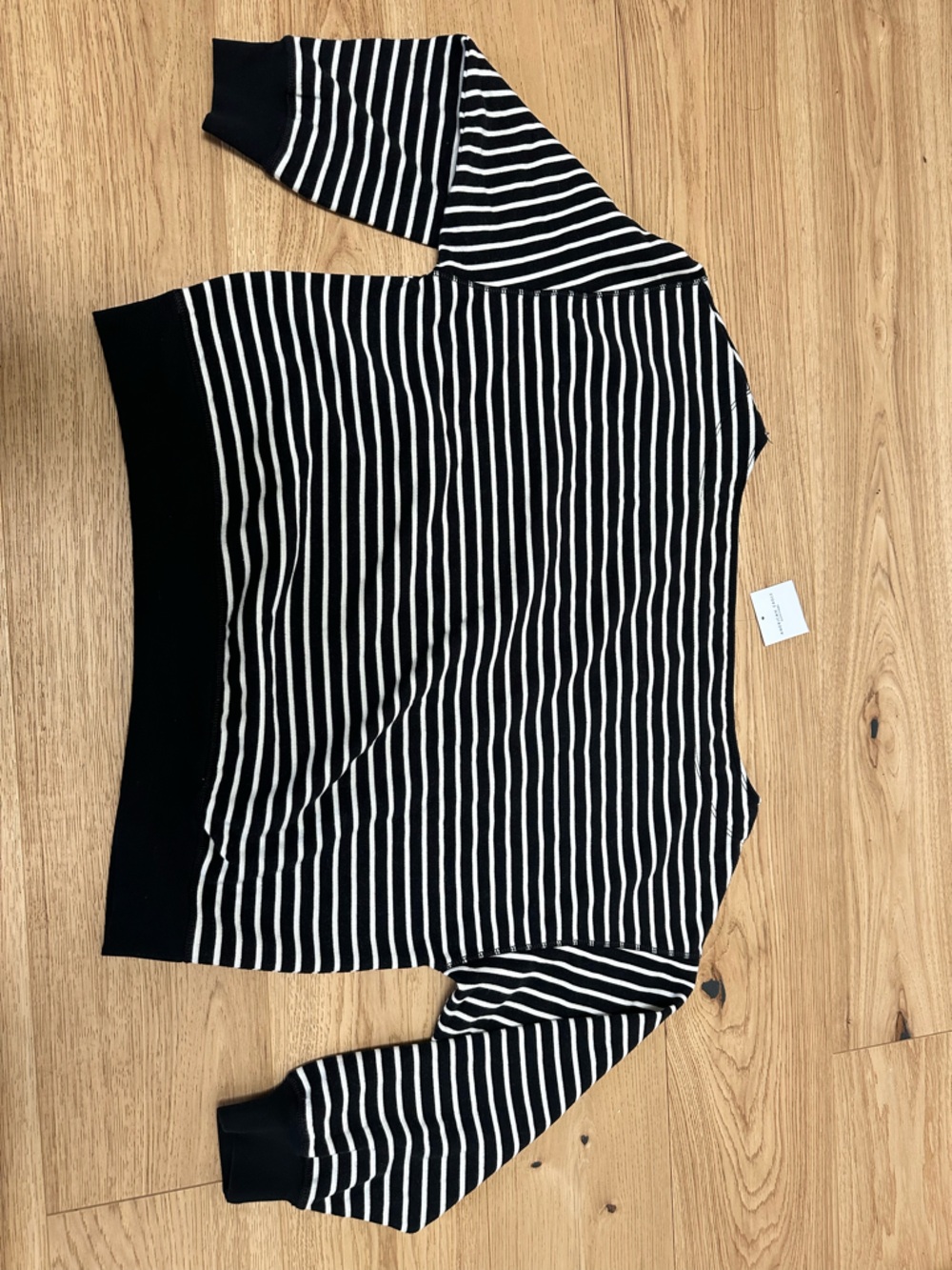 American Eagle Black and White Striped Top - Picture 2 of 5